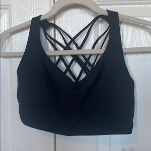 Onzie chic sports bra